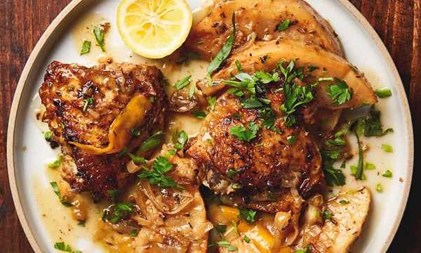 very-slow-braised-chicken-with-1834032l3